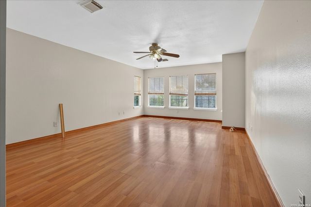 22023 legend point, San Antonio, TX 78258