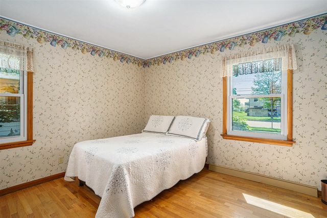 1018 Ruddiman Drive, Muskegon, MI 49445