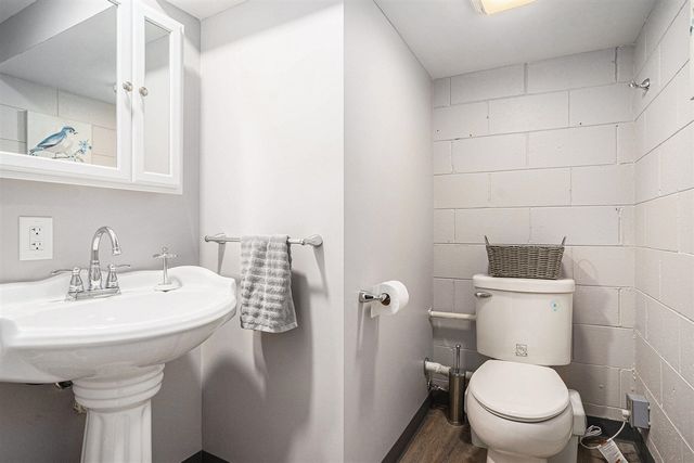 1018 Ruddiman Drive, Muskegon, MI 49445