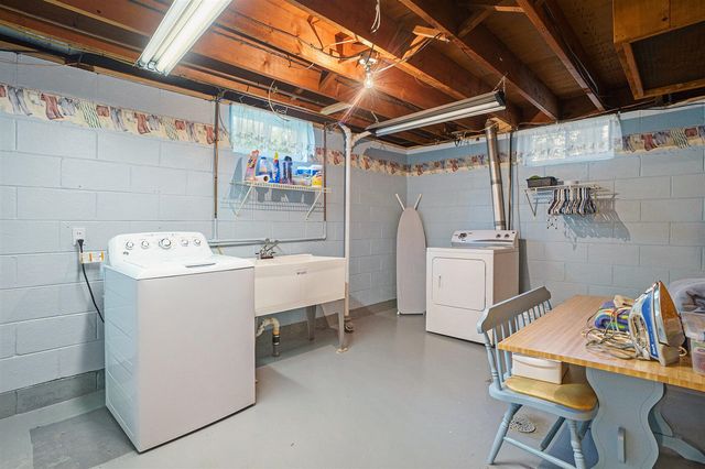 1018 Ruddiman Drive, Muskegon, MI 49445