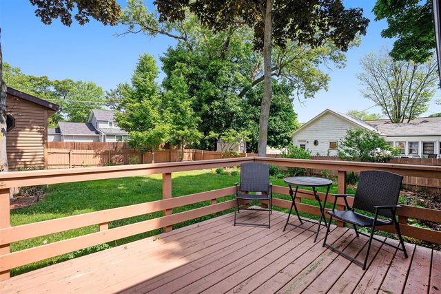 1018 Ruddiman Drive, Muskegon, MI 49445