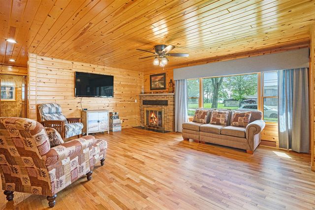 1018 Ruddiman Drive, Muskegon, MI 49445