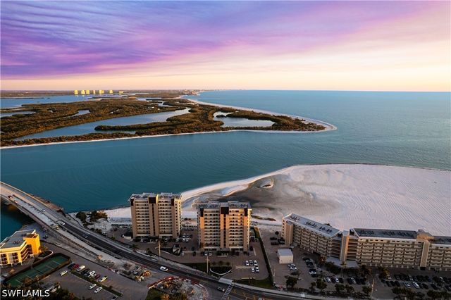 8400 Estero BLVD 303, Fort Myers Beach, FL 33931