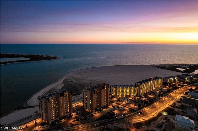 8400 Estero BLVD 303, Fort Myers Beach, FL 33931