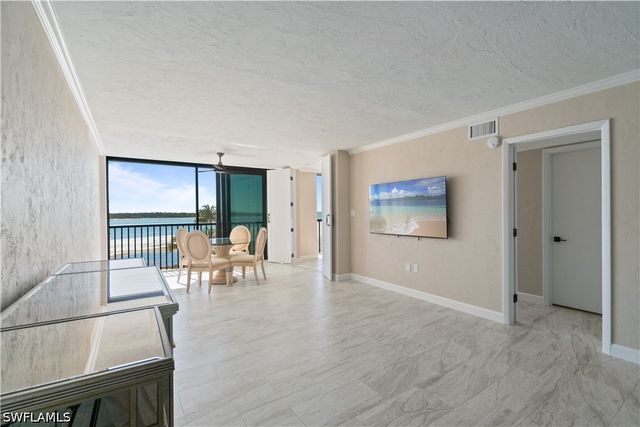 8400 Estero BLVD 303, Fort Myers Beach, FL 33931
