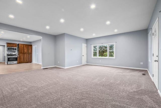 322 W Chicago Road, Batavia Twp, MI 49036