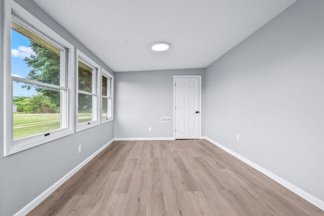 322 W Chicago Road, Batavia Twp, MI 49036