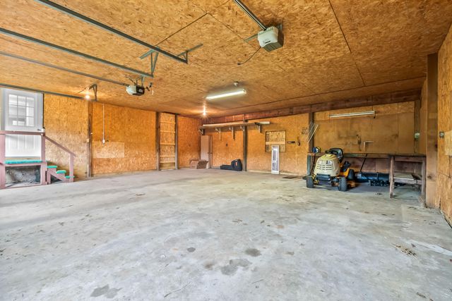 322 W Chicago Road, Batavia Twp, MI 49036