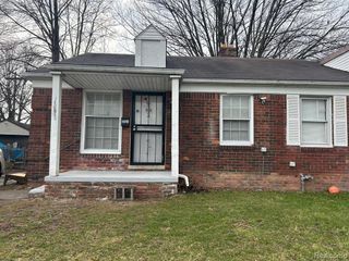 19710 Moross Road, Detroit, MI 48224