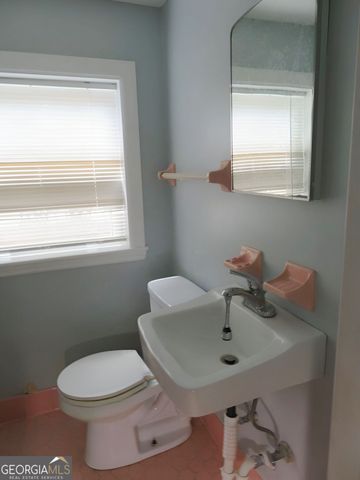 2705 Hayden Drive, East Point, GA 30344
