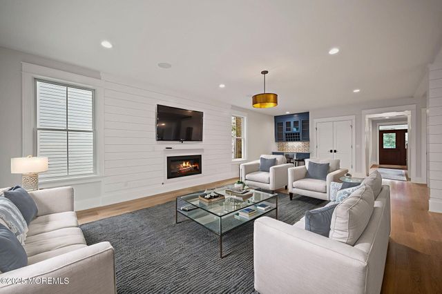 418 Monmouth Avenue, Spring Lake, NJ 07762