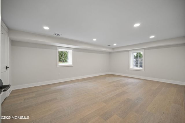 418 Monmouth Avenue, Spring Lake, NJ 07762