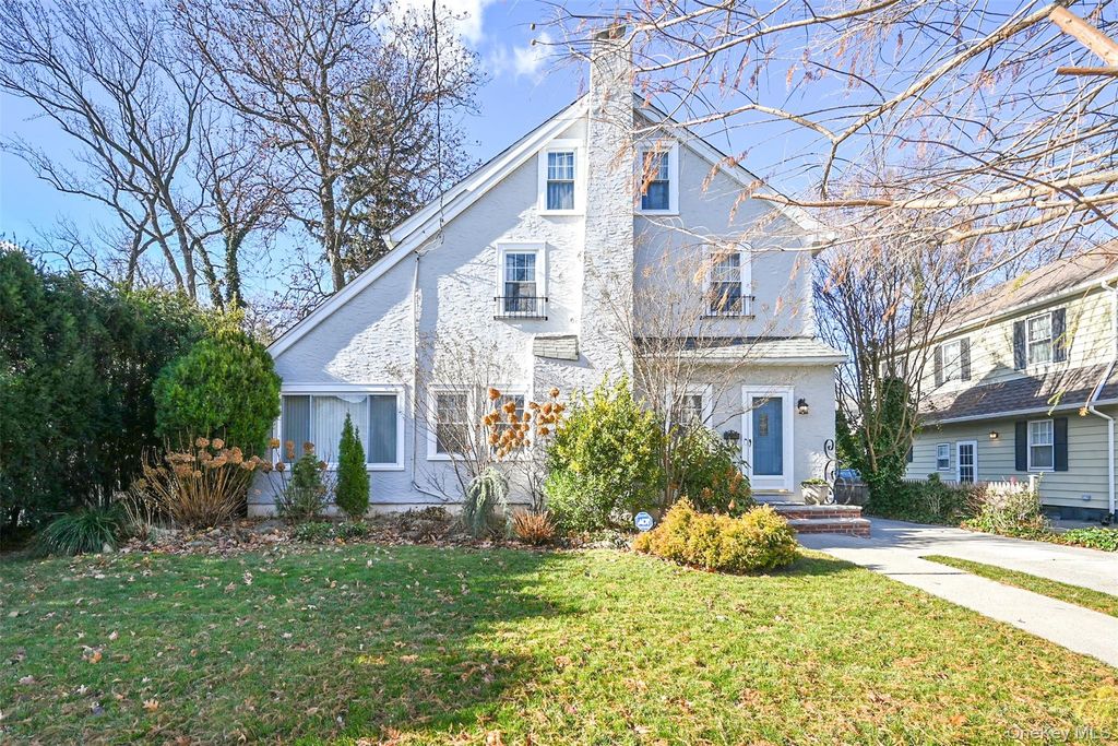 3226 158th Street, Flushing, NY 11358