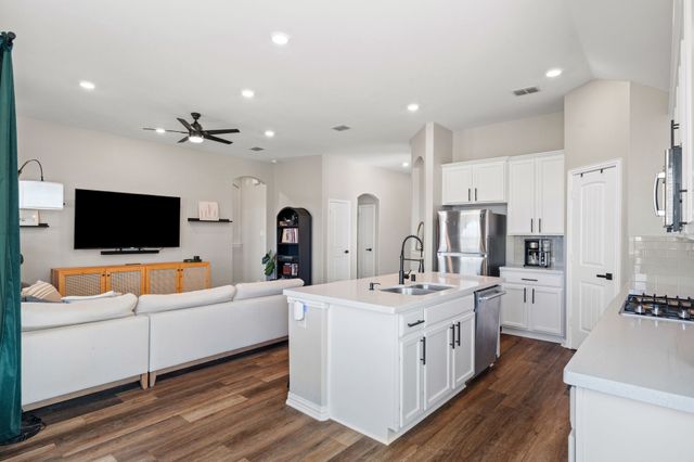 14825 San Madrid Trail, Fort Worth, TX 76052