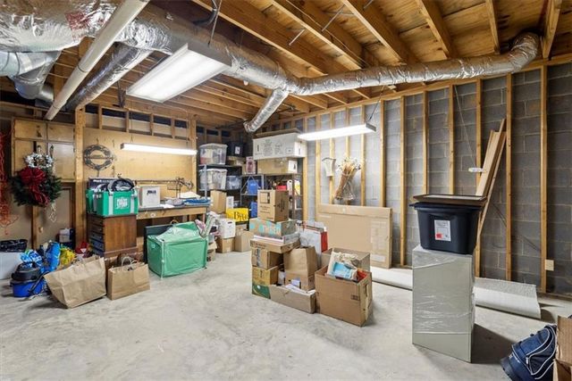 40 Ivy Chase NE, Atlanta, GA 30342