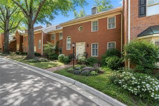 40 Ivy Chase NE, Atlanta, GA 30342