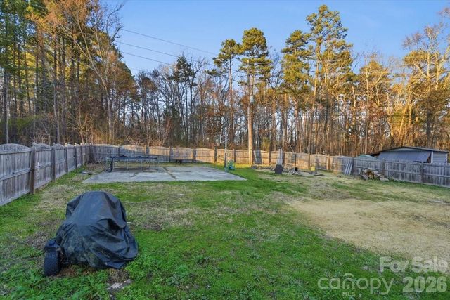 15927 Lawyers Road, Matthews, NC 28104