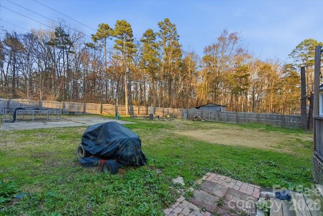 15927 Lawyers Road, Matthews, NC 28104