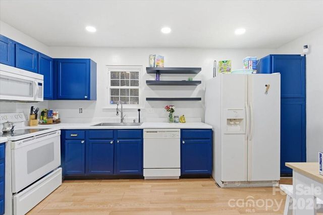 15927 Lawyers Road, Matthews, NC 28104