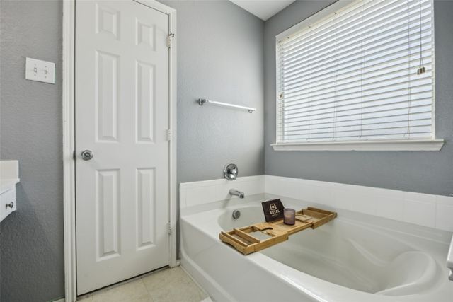 9121 Liberty Crossing Drive, Fort Worth, TX 76131