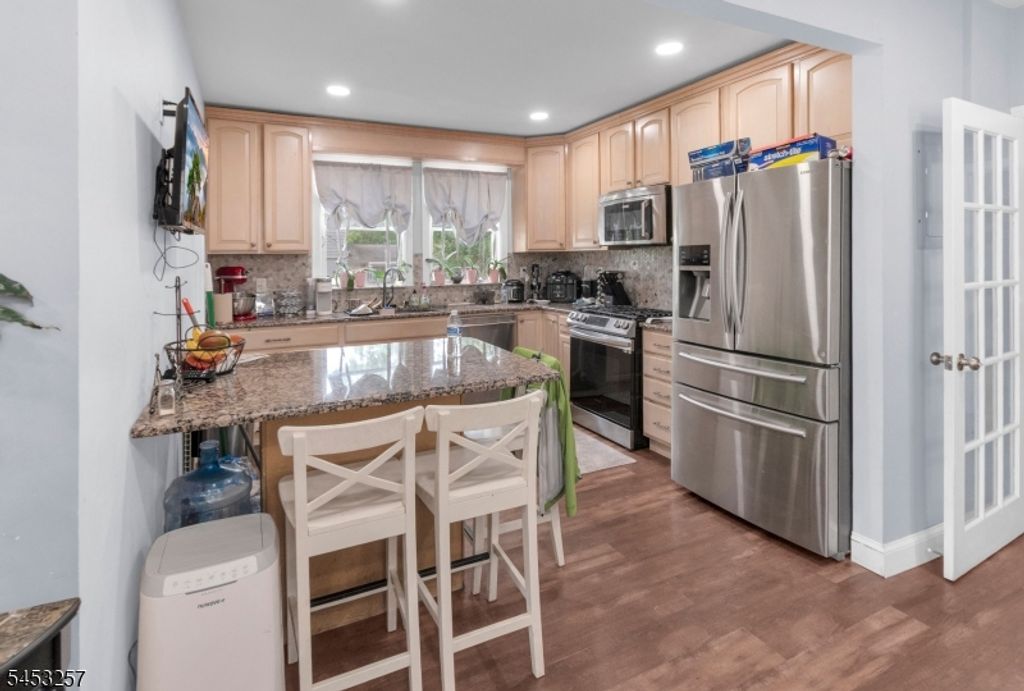 75 Mount Prospect Ave, Belleville Twp., NJ 07109 — photo 4