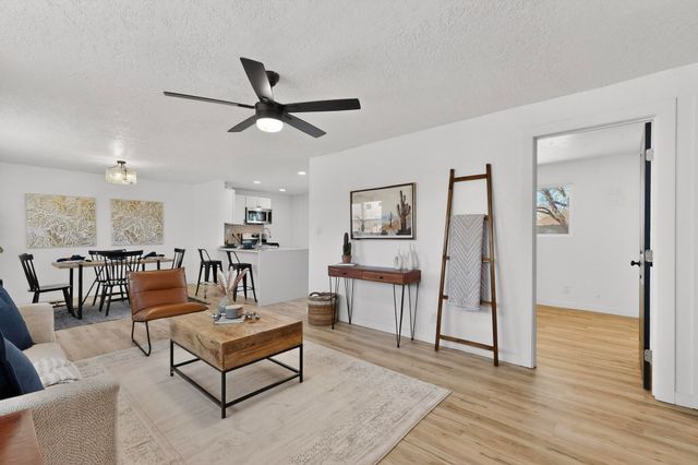 10706 Fairbanks Road NE, Albuquerque, NM 87112