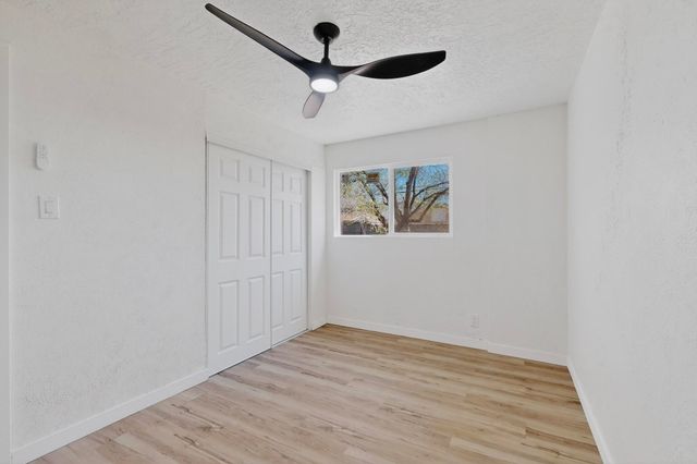 10706 Fairbanks Road NE, Albuquerque, NM 87112