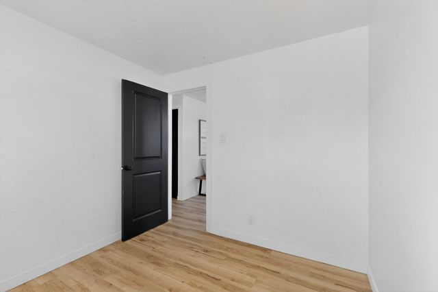 10706 Fairbanks Road NE, Albuquerque, NM 87112