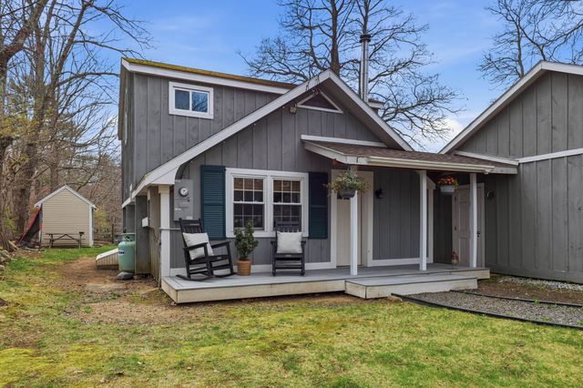 338 Stage Road, Nottingham, NH 03290