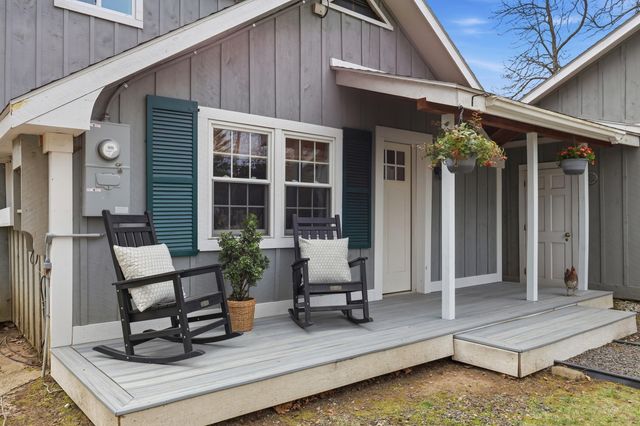 338 Stage Road, Nottingham, NH 03290