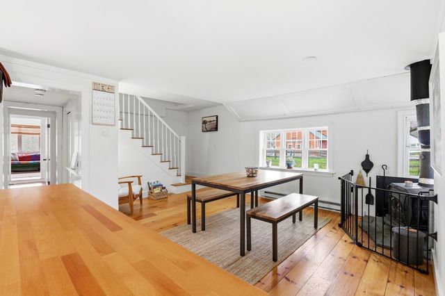 338 Stage Road, Nottingham, NH 03290