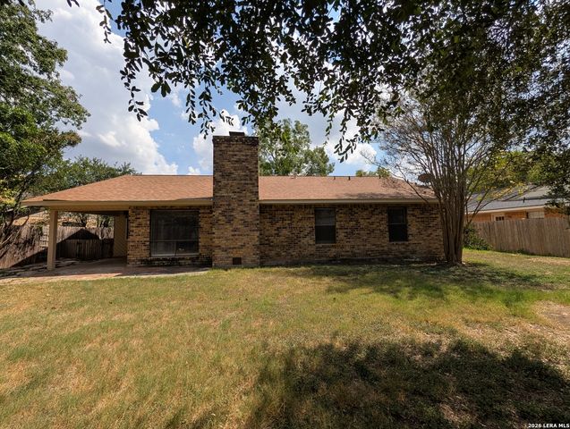 619 SUMMERWOOD DR, New Braunfels, TX 78130