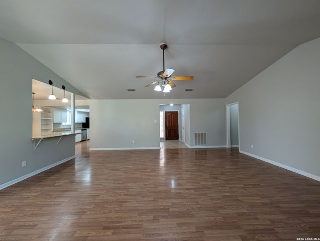 619 SUMMERWOOD DR, New Braunfels, TX 78130
