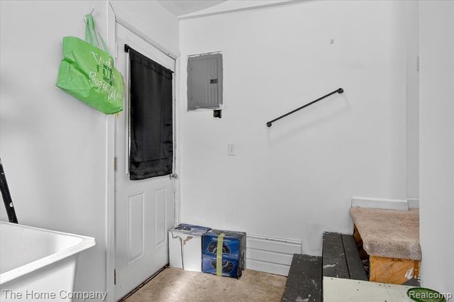 35799 Park Place, Romulus, MI 48174