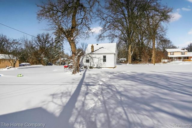 35799 Park Place, Romulus, MI 48174