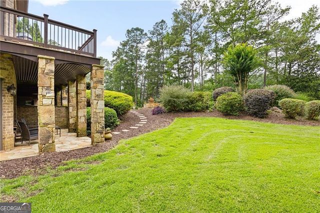 1255 Waterfall Lane NW, Acworth, GA 30101