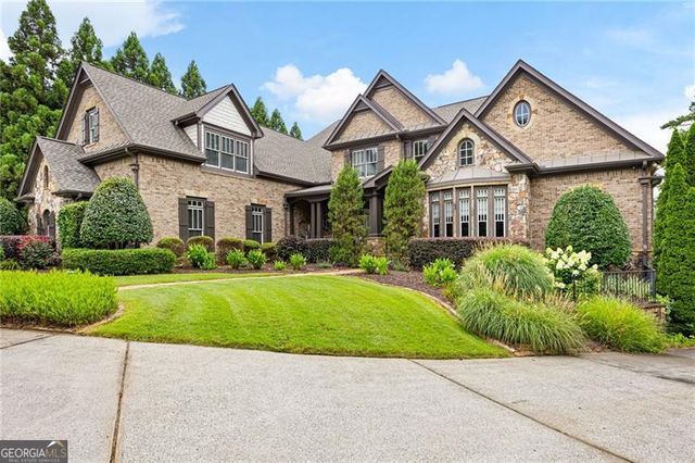 1255 Waterfall Lane NW, Acworth, GA 30101