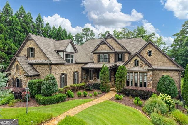 1255 Waterfall Lane NW, Acworth, GA 30101