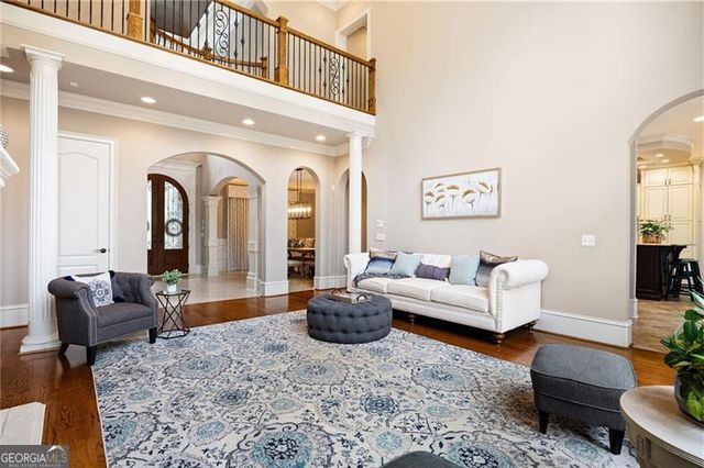 1255 Waterfall Lane NW, Acworth, GA 30101