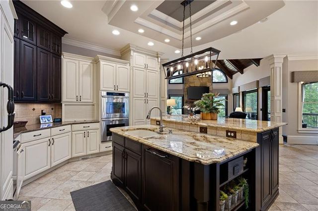 1255 Waterfall Lane NW, Acworth, GA 30101