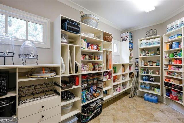 1255 Waterfall Lane NW, Acworth, GA 30101