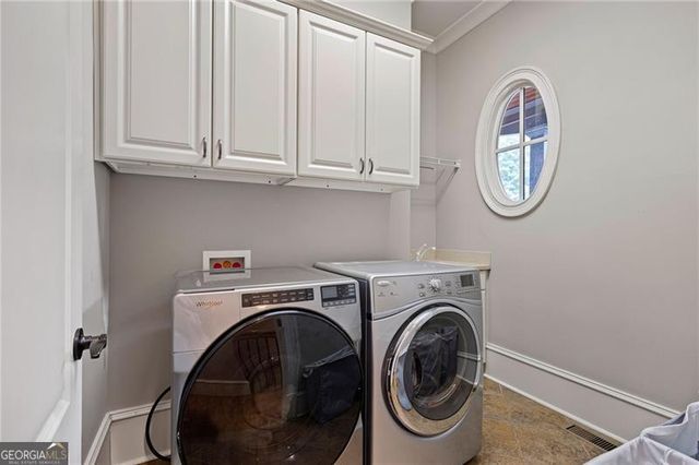 1255 Waterfall Lane NW, Acworth, GA 30101