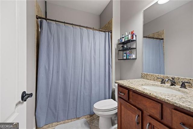 1255 Waterfall Lane NW, Acworth, GA 30101