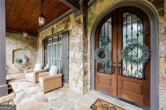 1255 Waterfall Lane NW, Acworth, GA 30101