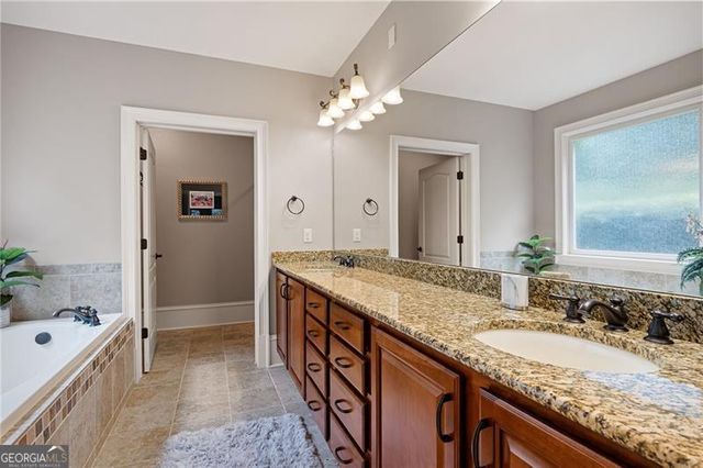 1255 Waterfall Lane NW, Acworth, GA 30101