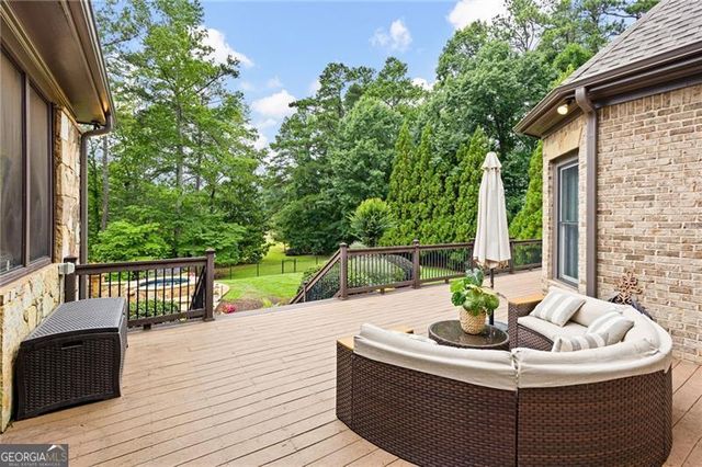 1255 Waterfall Lane NW, Acworth, GA 30101