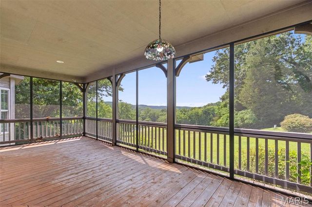 19037 Foxrun Hollow Lane, Wildwood, MO 63069