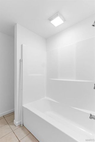 19037 Foxrun Hollow Lane, Wildwood, MO 63069