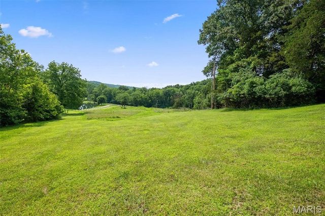 19037 Foxrun Hollow Lane, Wildwood, MO 63069