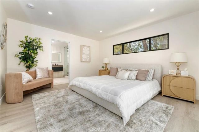 5843 Nevada, Woodland Hills, CA 91367